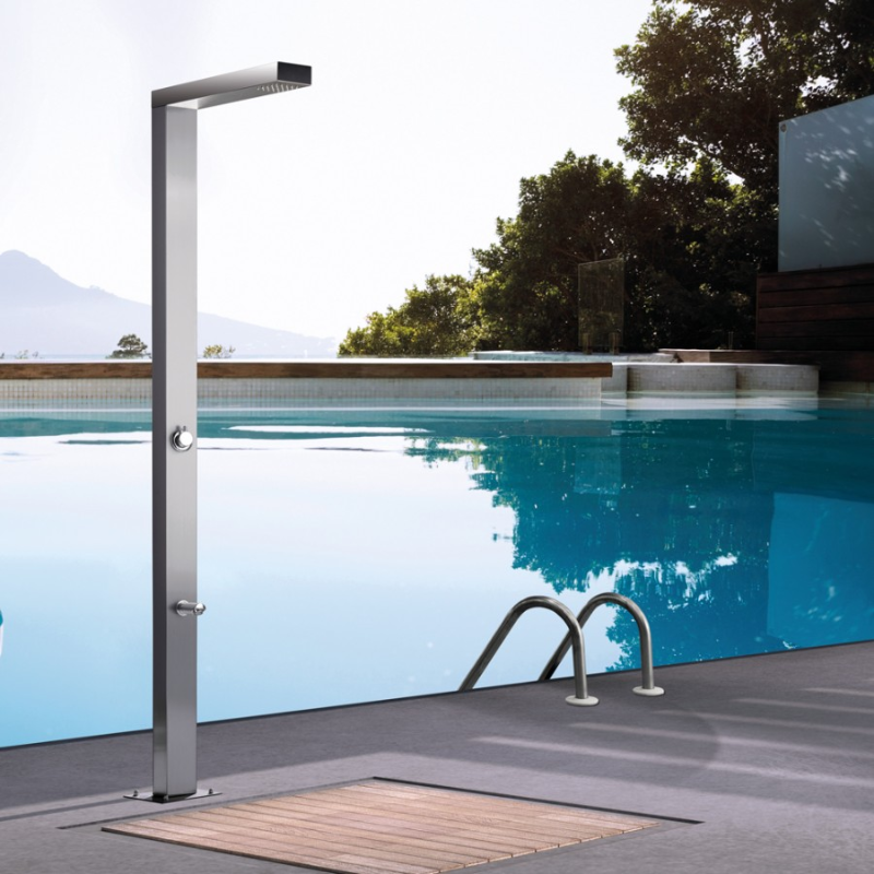 Κολώνες ντουζ εξωτερικού χώρου